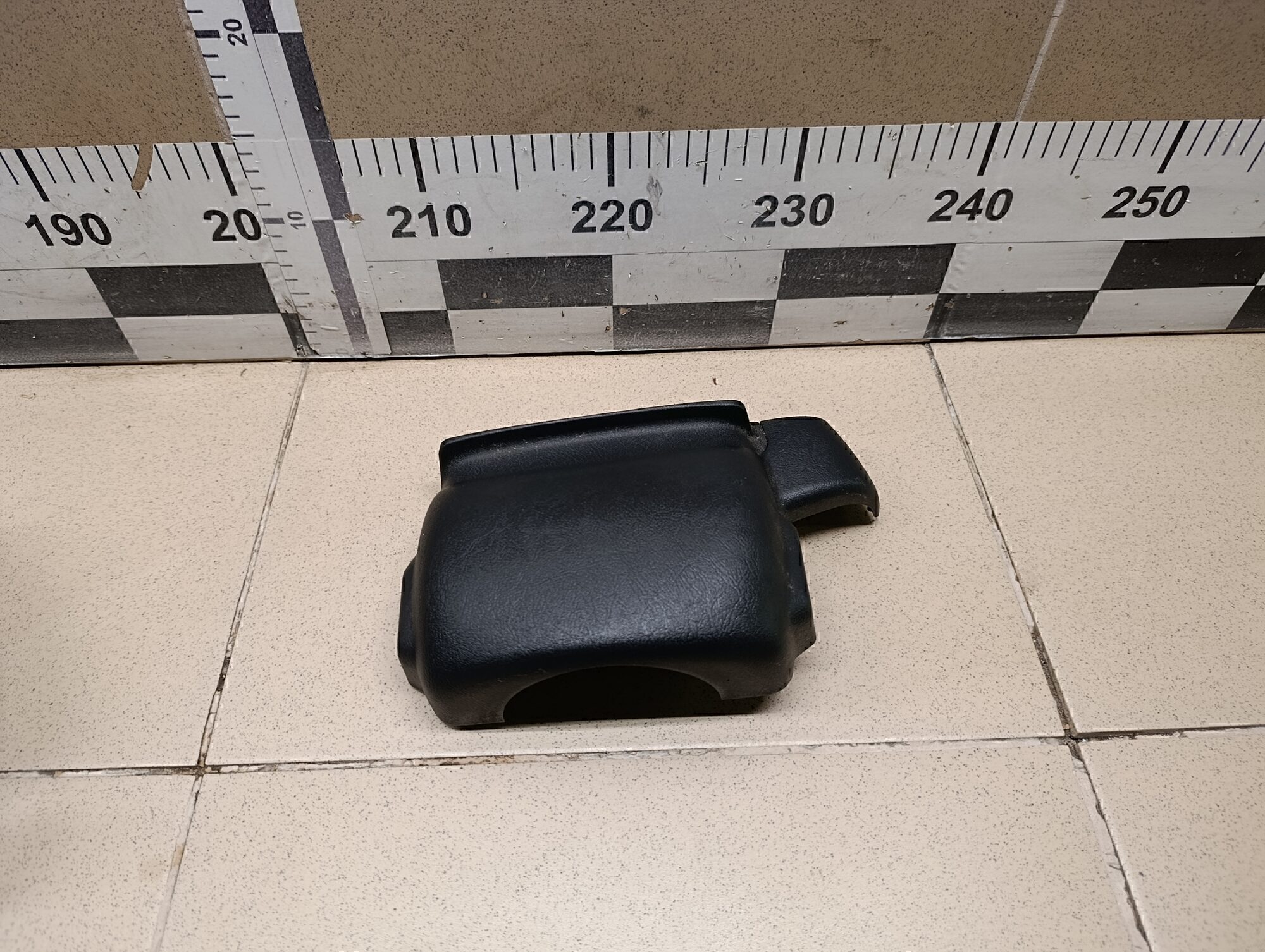 Кожух рулевой колонки верхний HYUNDAI Tucson 2004-2010