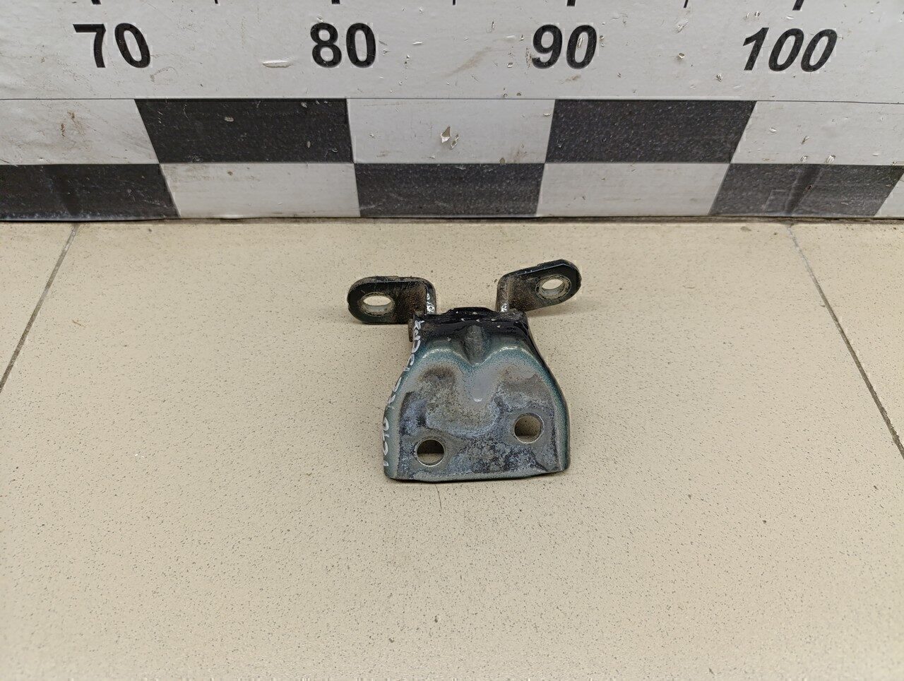 Петля двери задней левой верхняя HYUNDAI Tucson 2004-2010