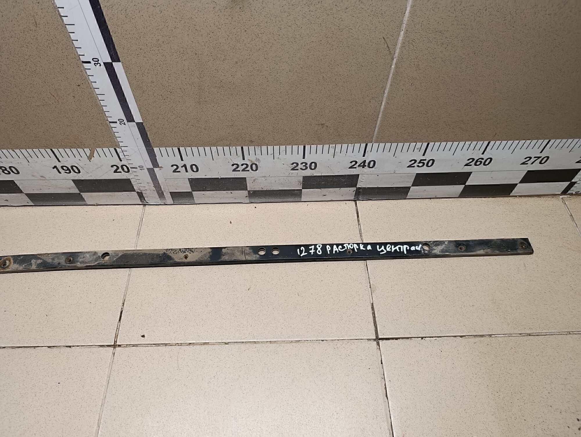 Растяжка столбов FORD Mondeo III 2000-2007