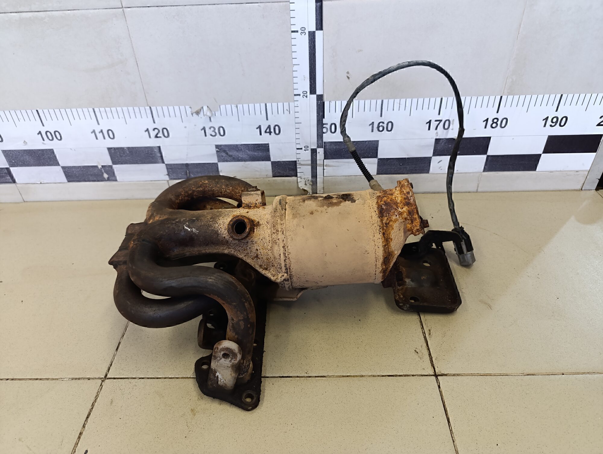 Коллектор выпускной KIA Cerato 2004-2008