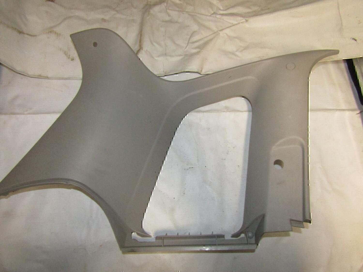 Обшивка стойки FORD Fusion 2002-2012