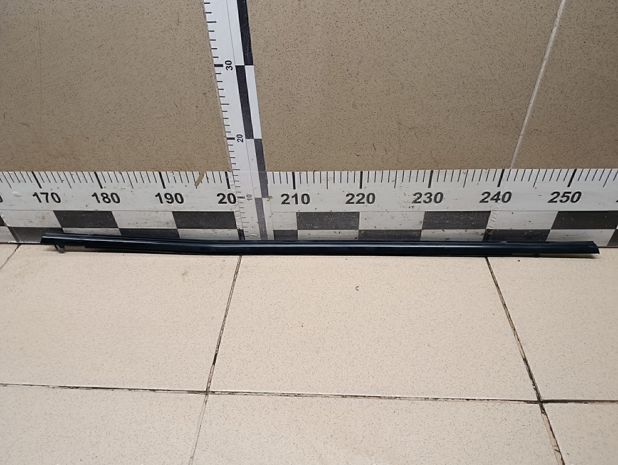 Накладка стекла заднего левого Subaru Forester (S12) 2008-2012