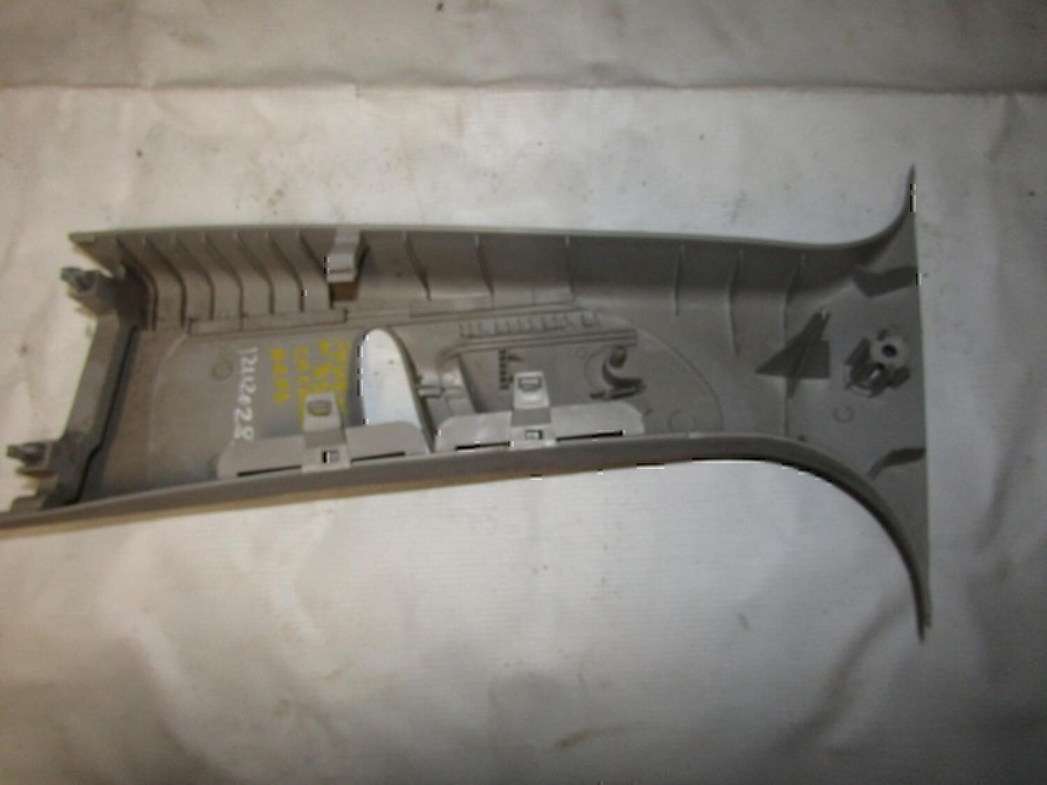 Обшивка стойки FORD Fusion 2002-2012