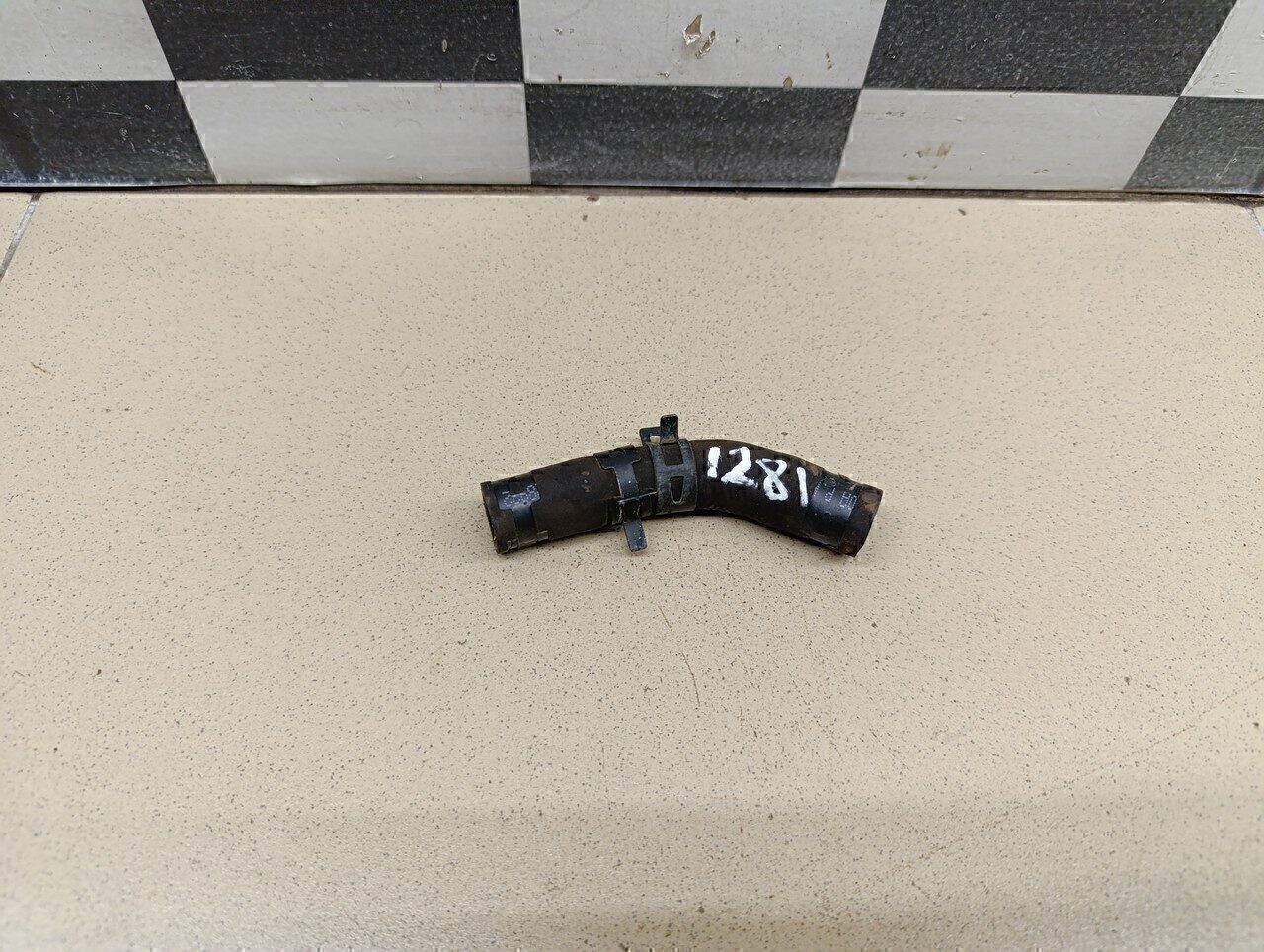 Трубка вакуумная HYUNDAI Santa Fe (CM) 2006-2012