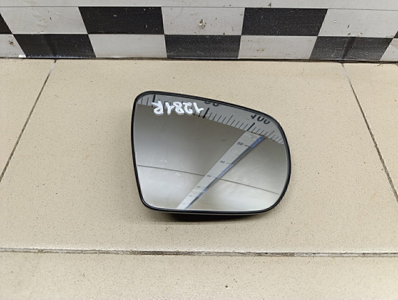 Стекло зеркала правого HYUNDAI ix35/Tucson 2010-2015