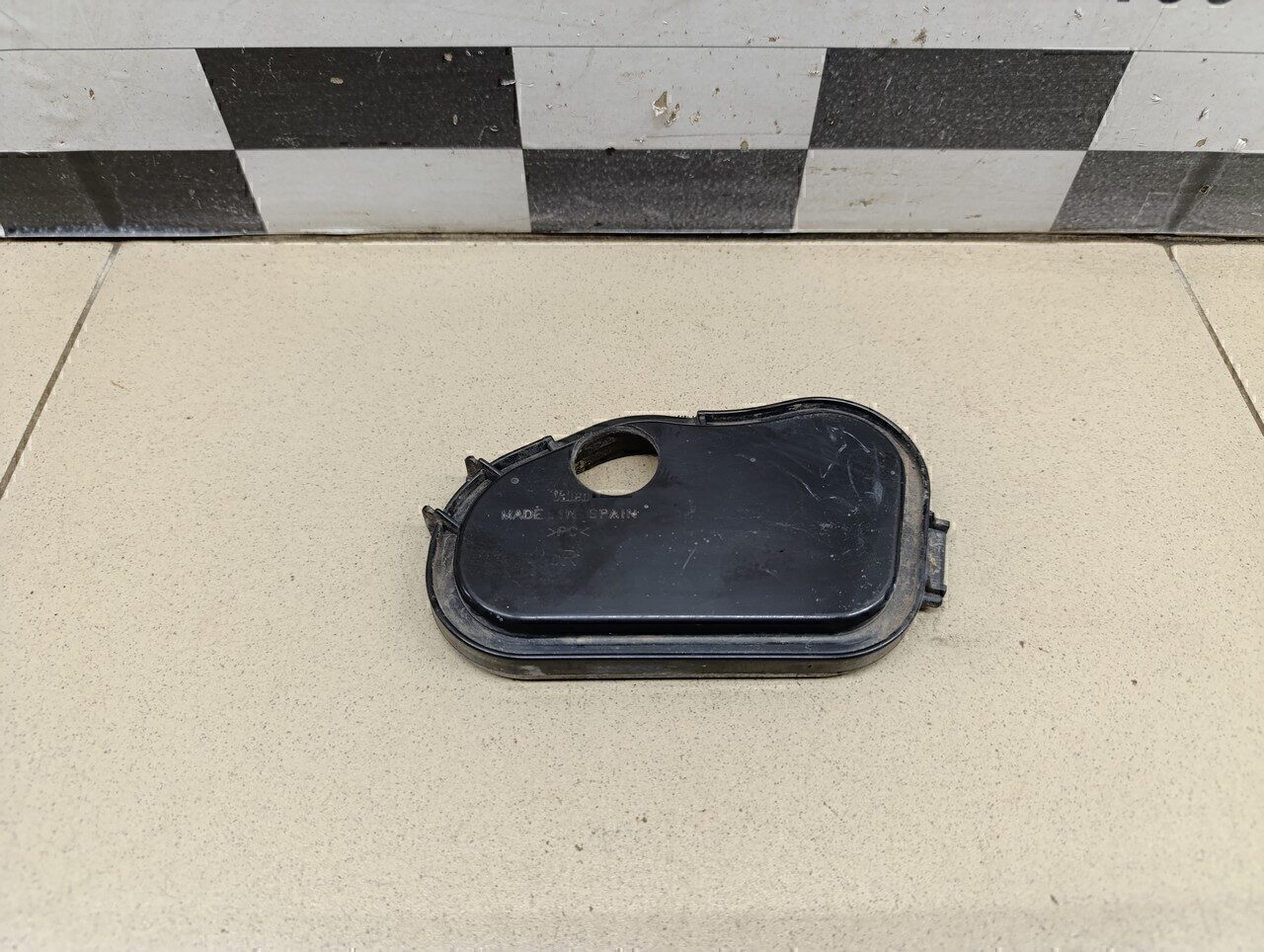 Крышка фары OPEL Corsa D 2006-2015