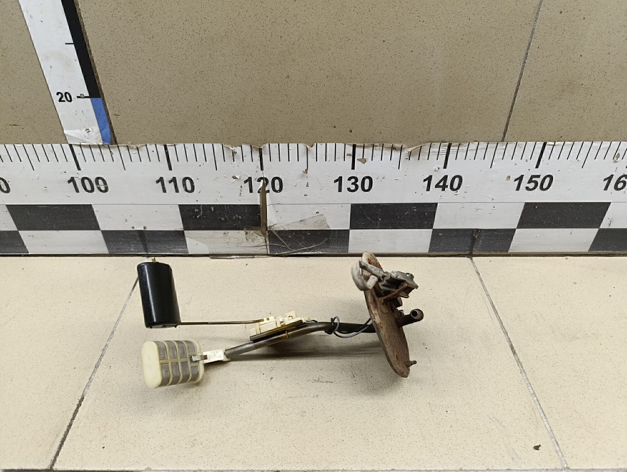 Датчик уровня топлива HYUNDAI Santa Fe (SM)/ Santa Fe Classic 2000-2012