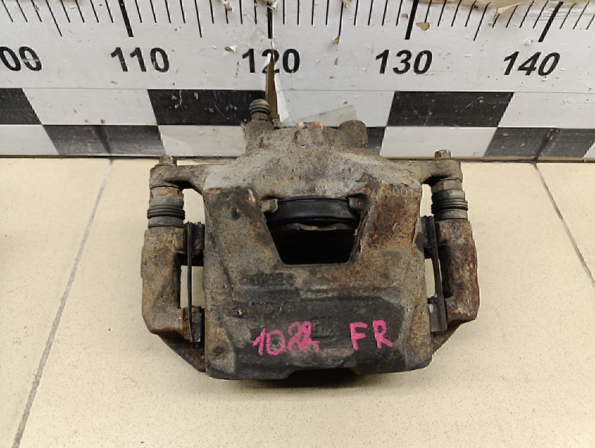 Суппорт передний правый Chevrolet Aveo (T300) 2011>