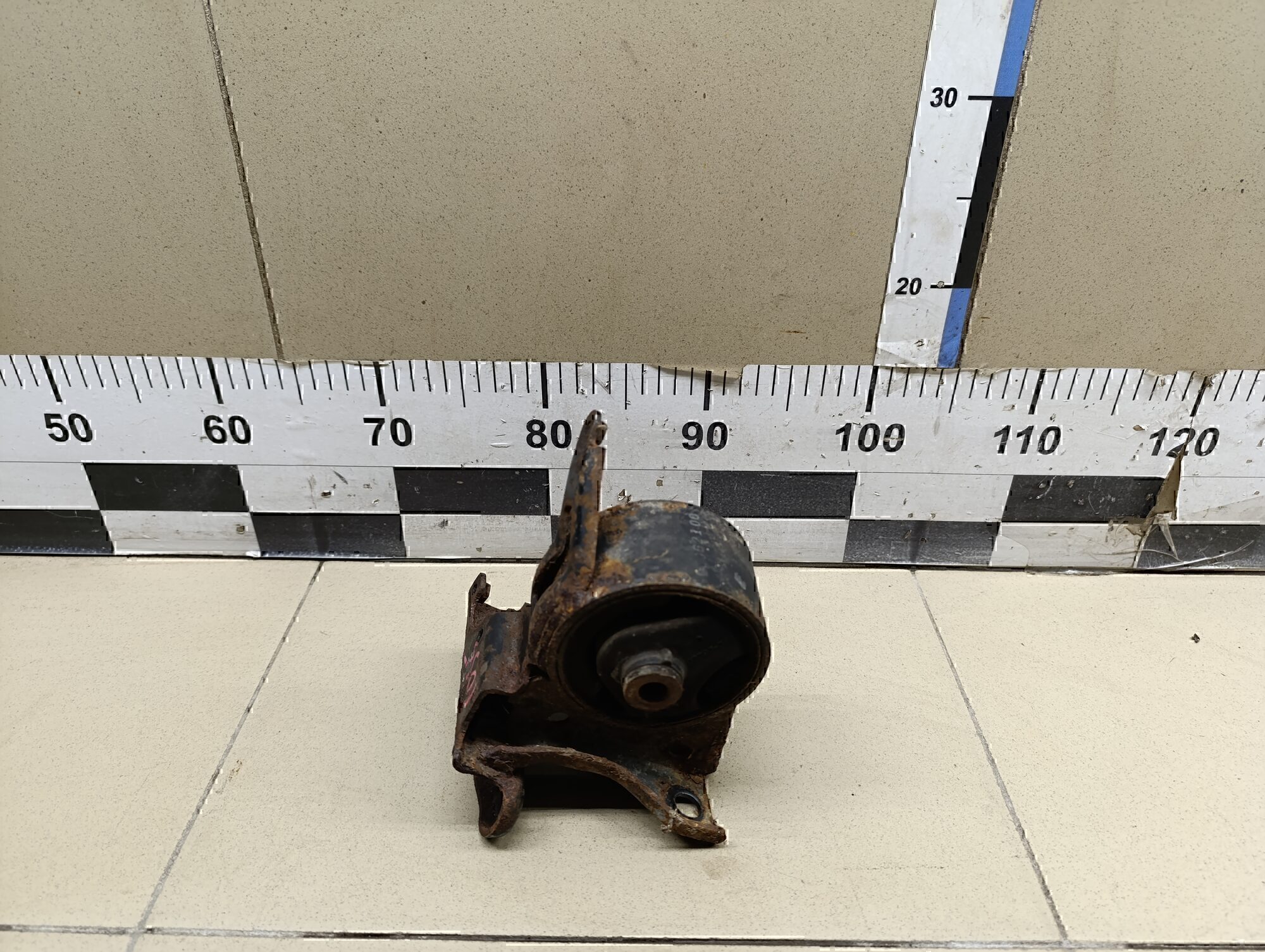 Опора двигателя левая HYUNDAI Santa Fe (SM)/ Santa Fe Classic 2000-2012