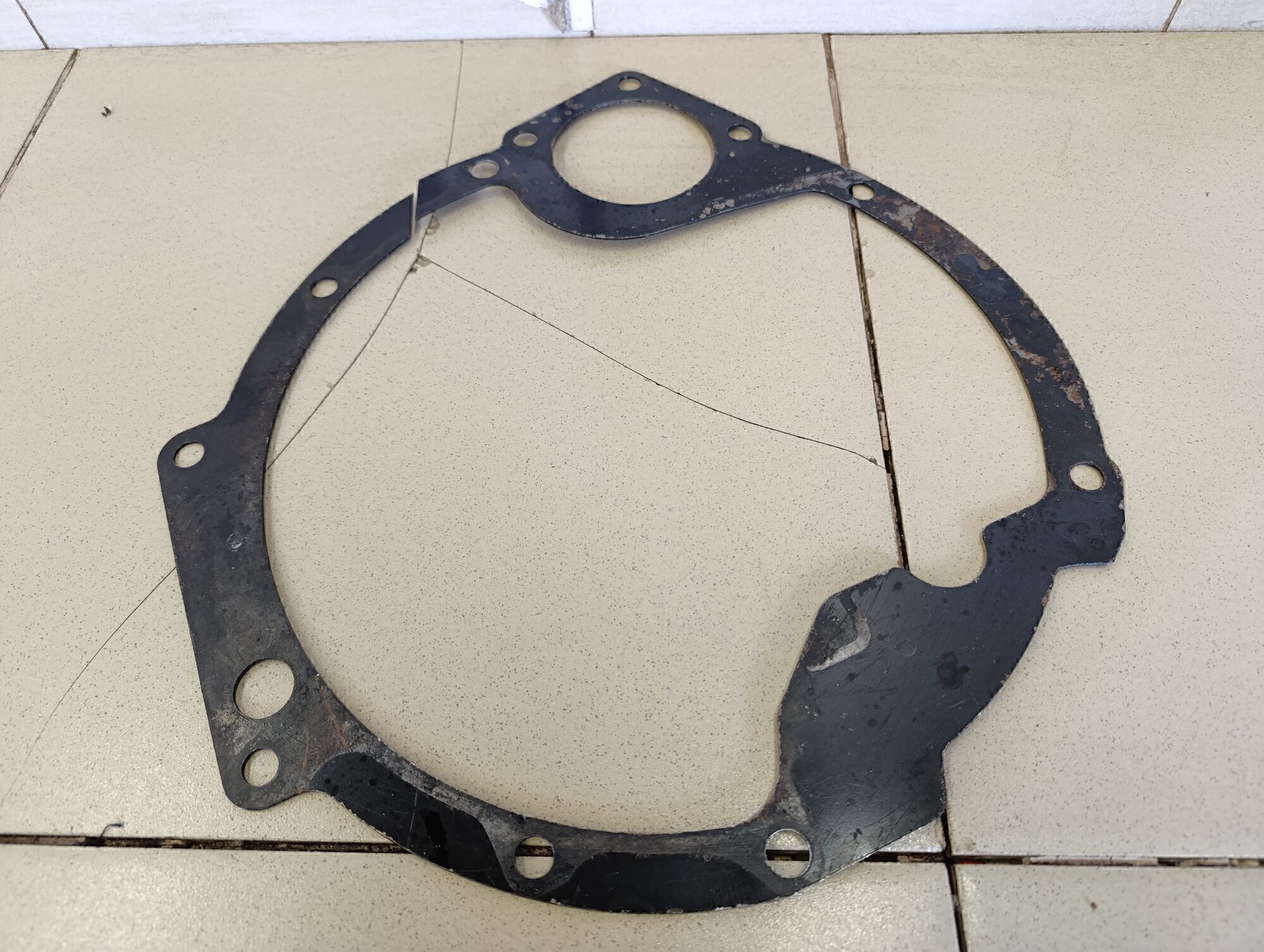 Пластина КПП FORD Focus II 2008-2011