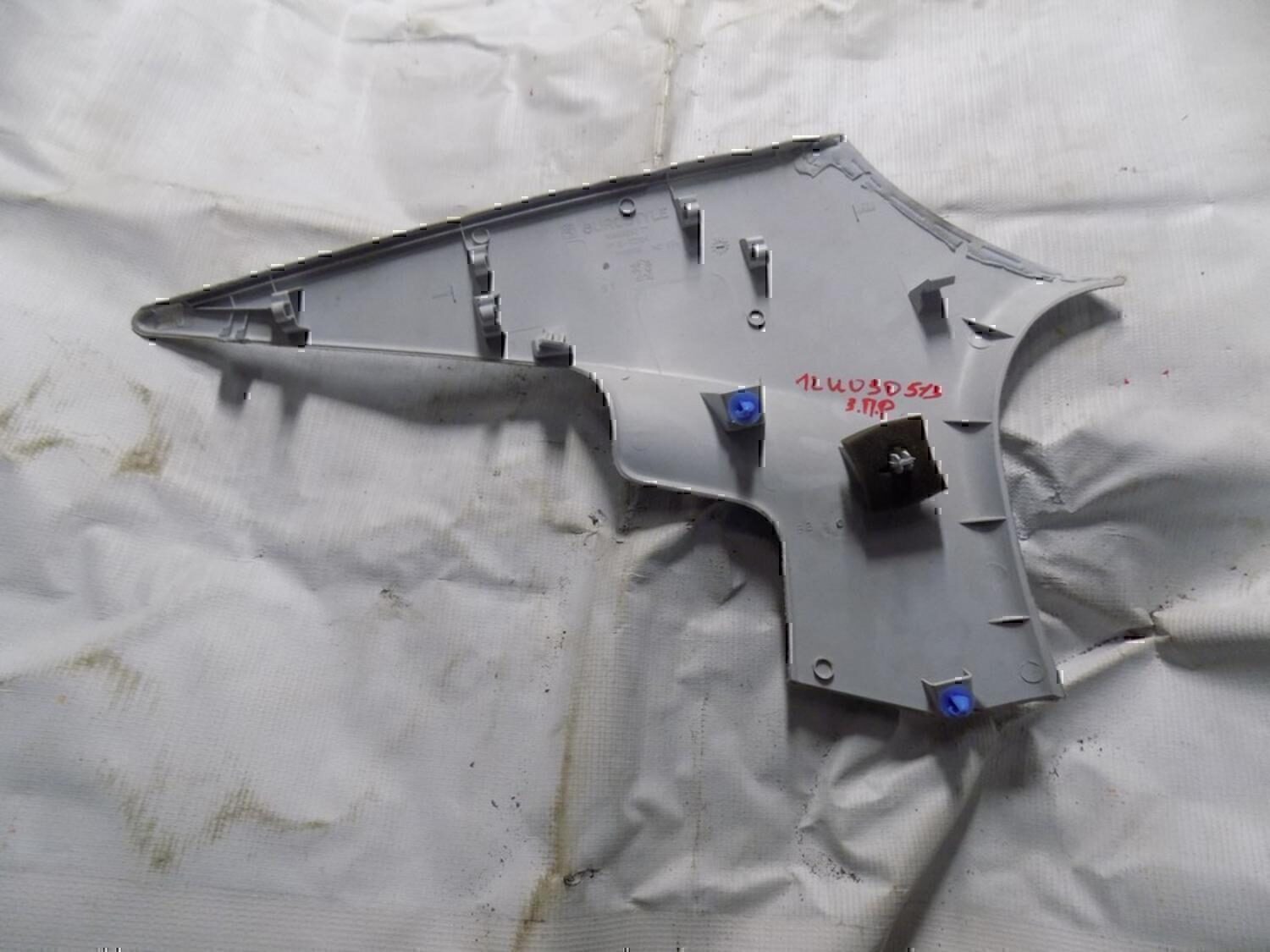 Обшивка стойки PEUGEOT 508 2010>