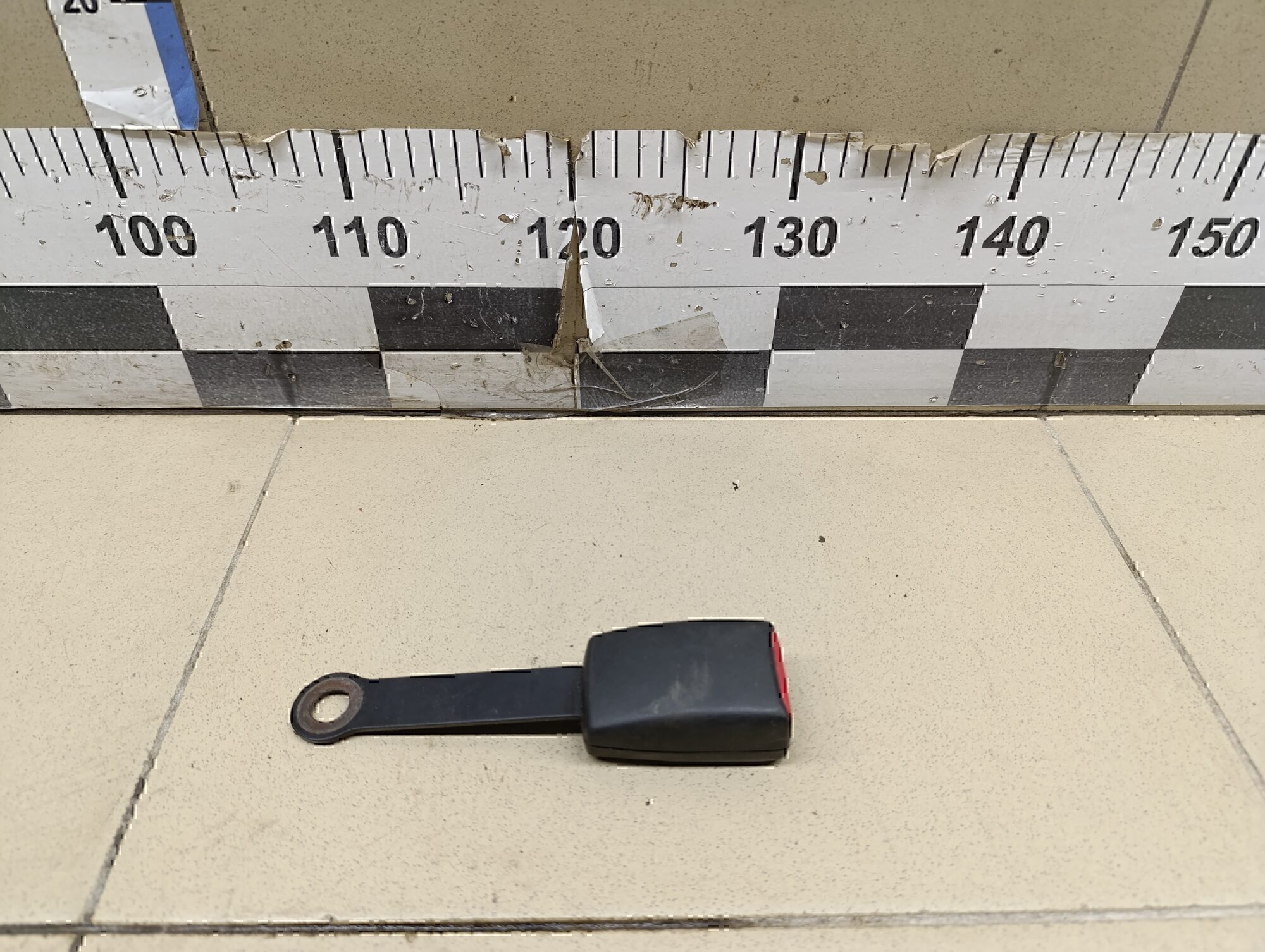 Ответная часть ремня безопасности NISSAN Almera N16 2000-2006