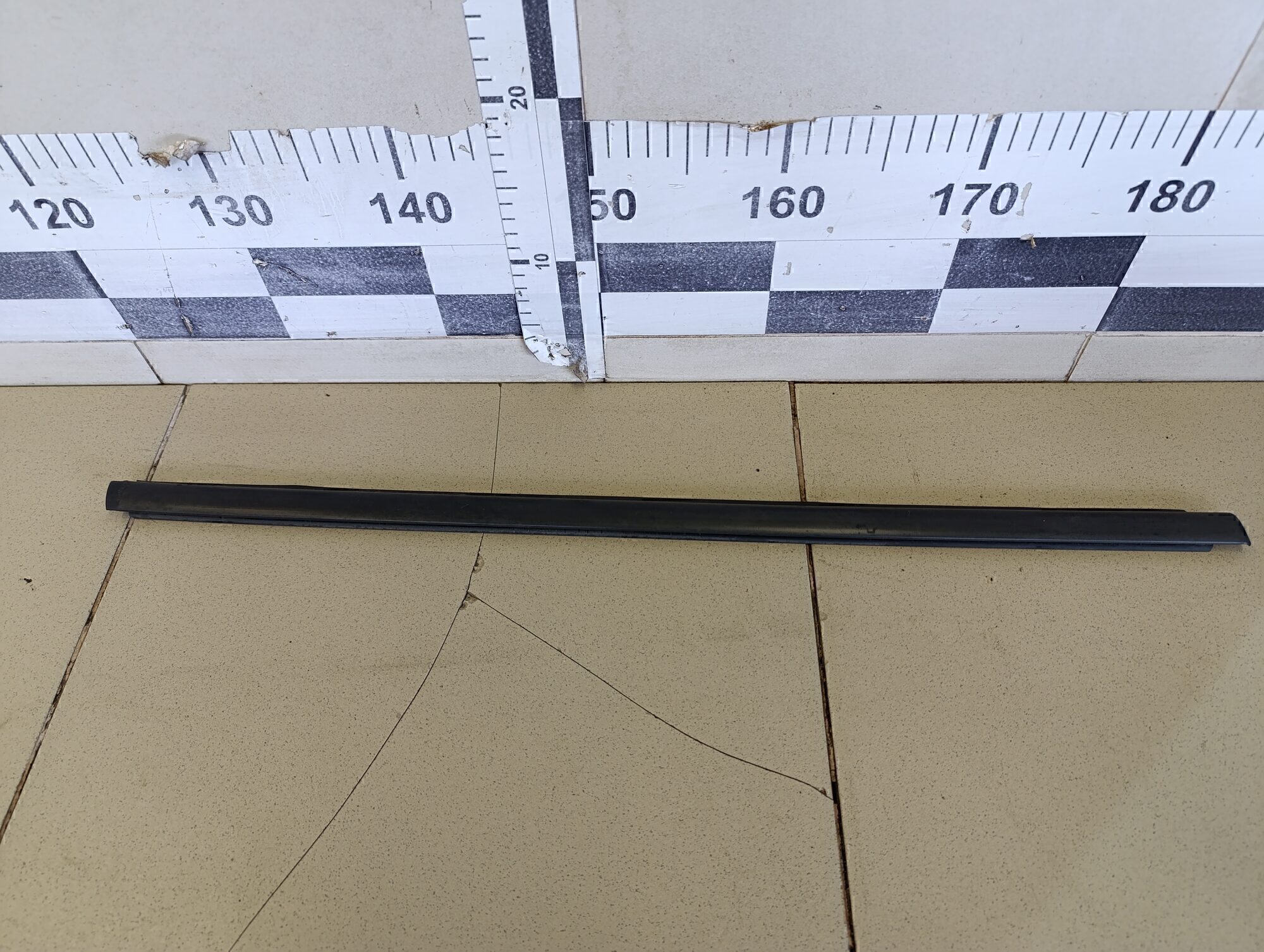 Накладка стекла заднего правого FIAT Albea 2002-2012