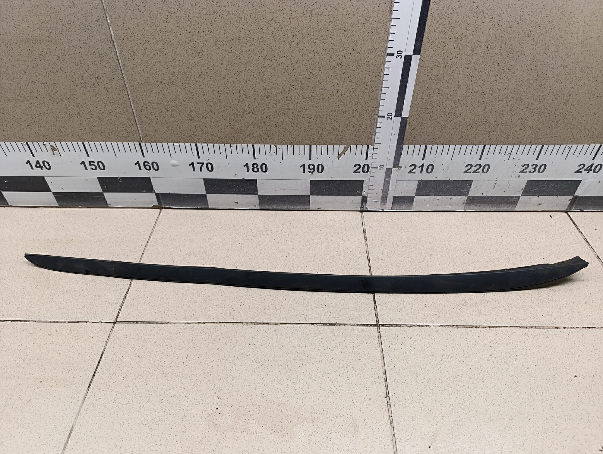 Молдинг лобового стекла FORD Focus III 2011>