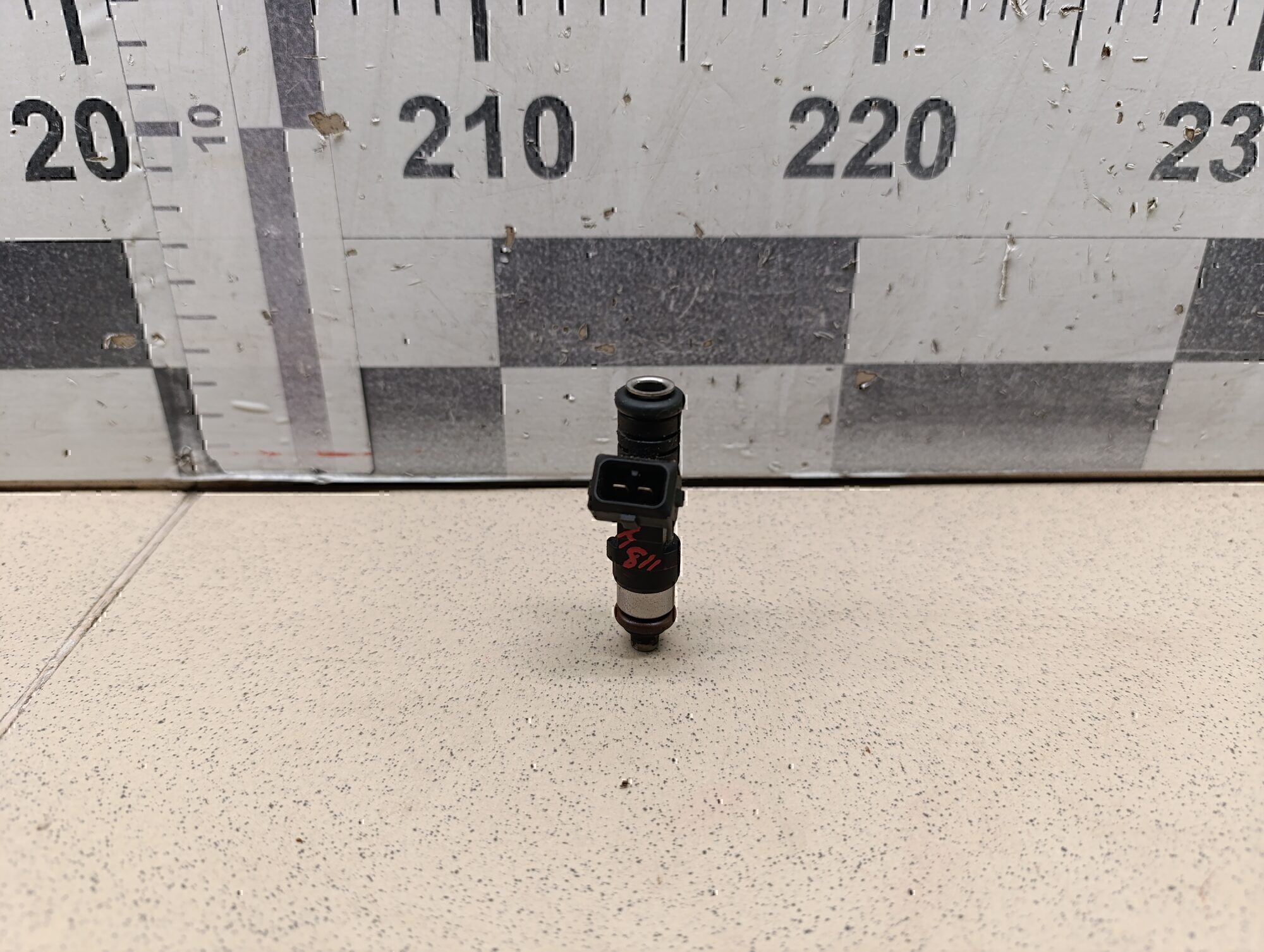 Форсунка инжекторная электрическая FORD Focus III 2011>