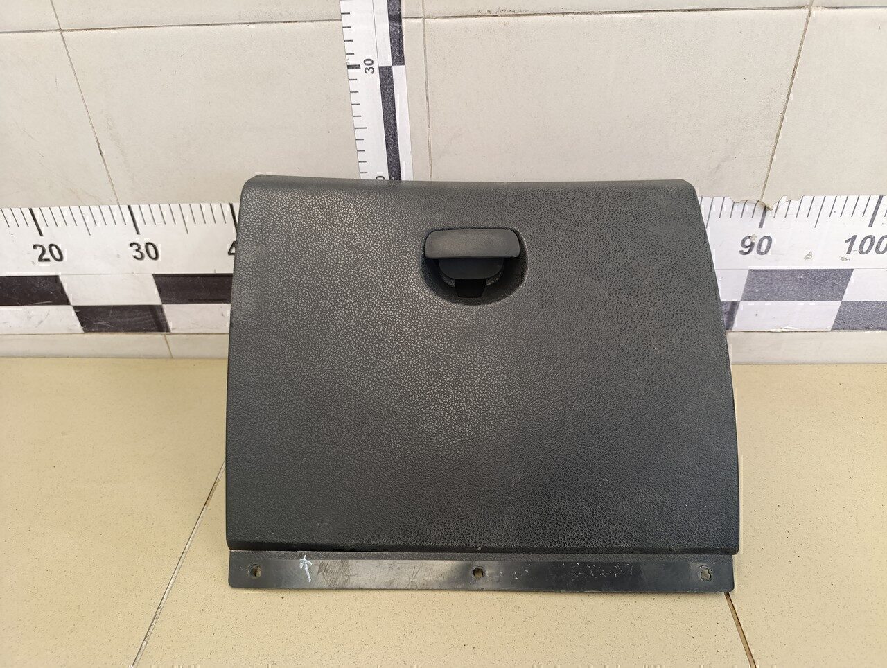 Крышка (дверца) бардачка RENAULT Logan II 2014>