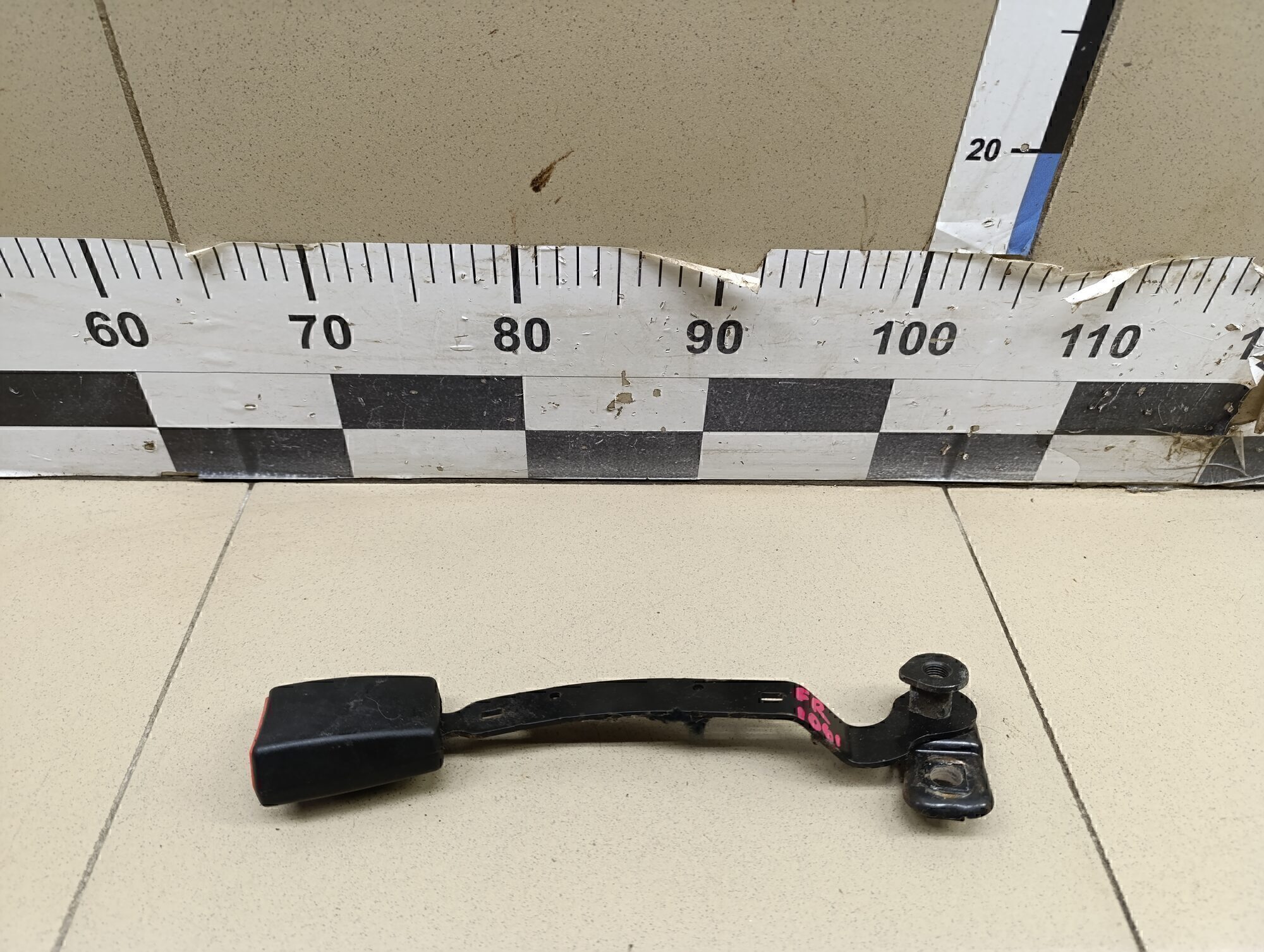 Ответная часть ремня безопасности SKODA Octavia (A4 1U-) 2000-2011