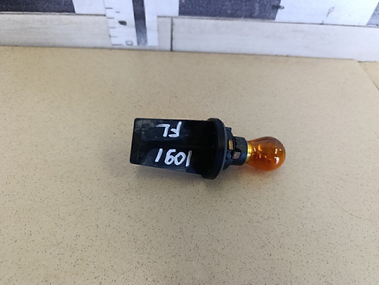 Патрон лампы RENAULT Scenic 2003-2009