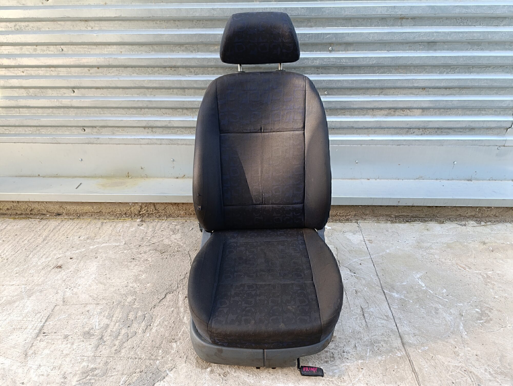 Сиденье переднее правое SKODA Octavia 1997-2000