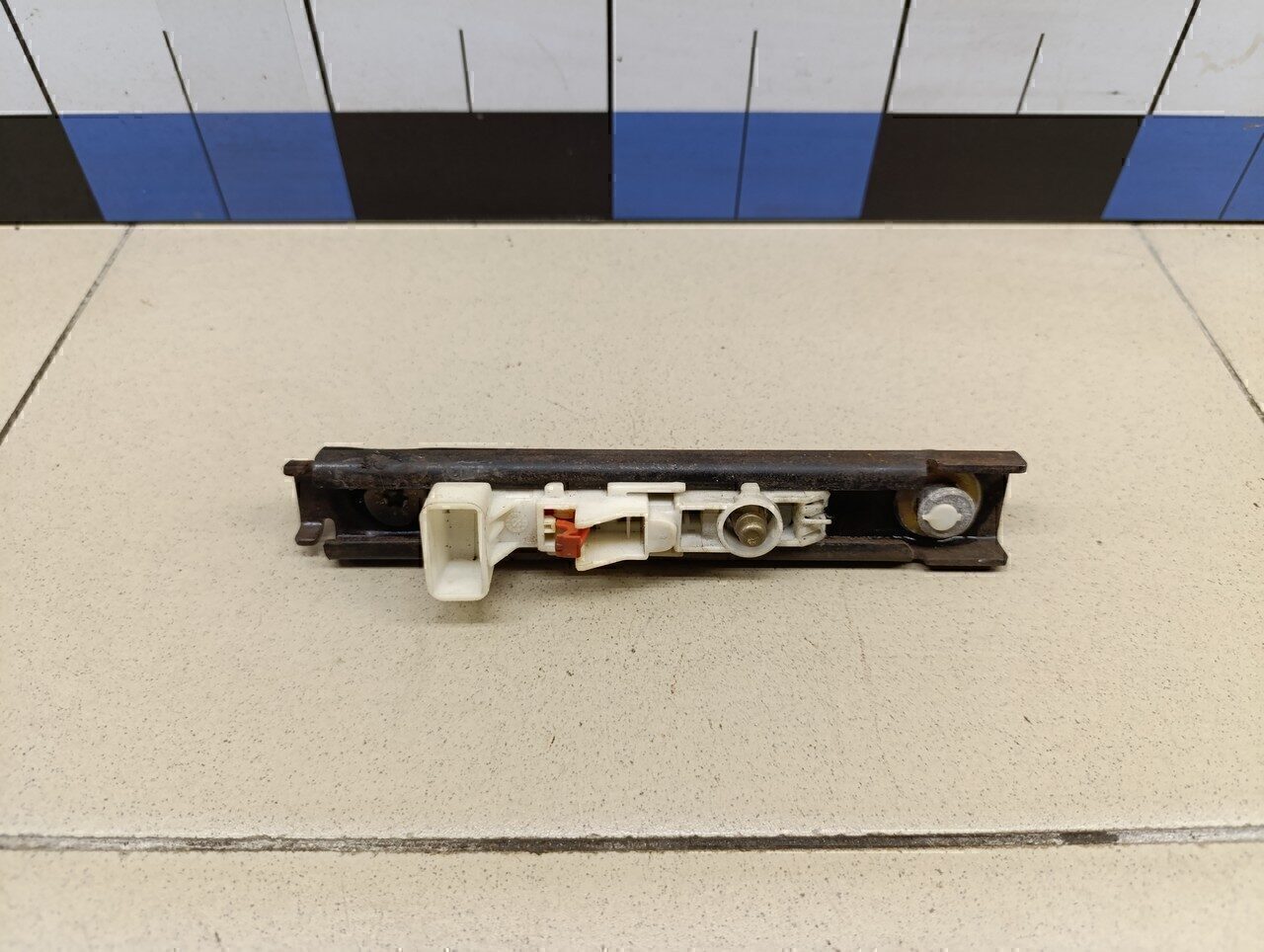 Механизм регулировки ремня безопасности RENAULT Megane II 2002-2009