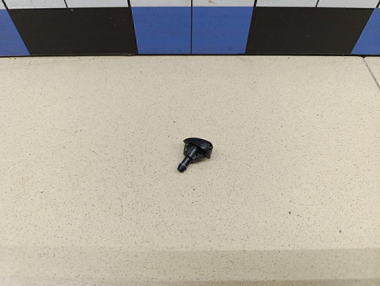 Форсунка омывателя лобового стекла Chevrolet Lacetti 2003-2013