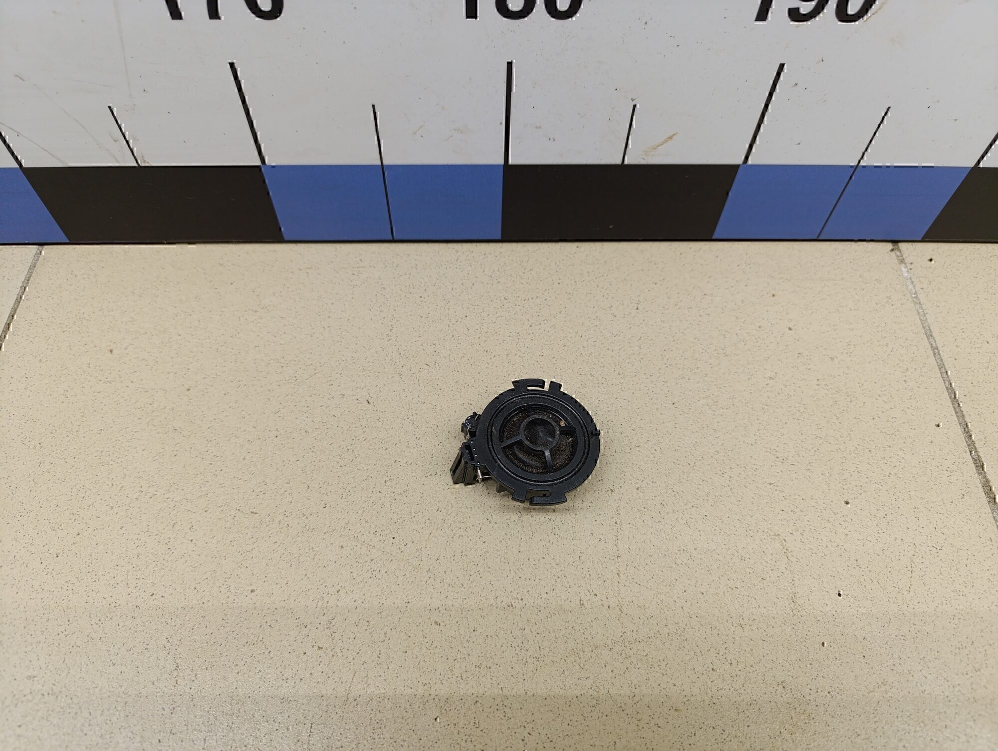 Динамик Audi A6 [C6,4F] 2005-2011