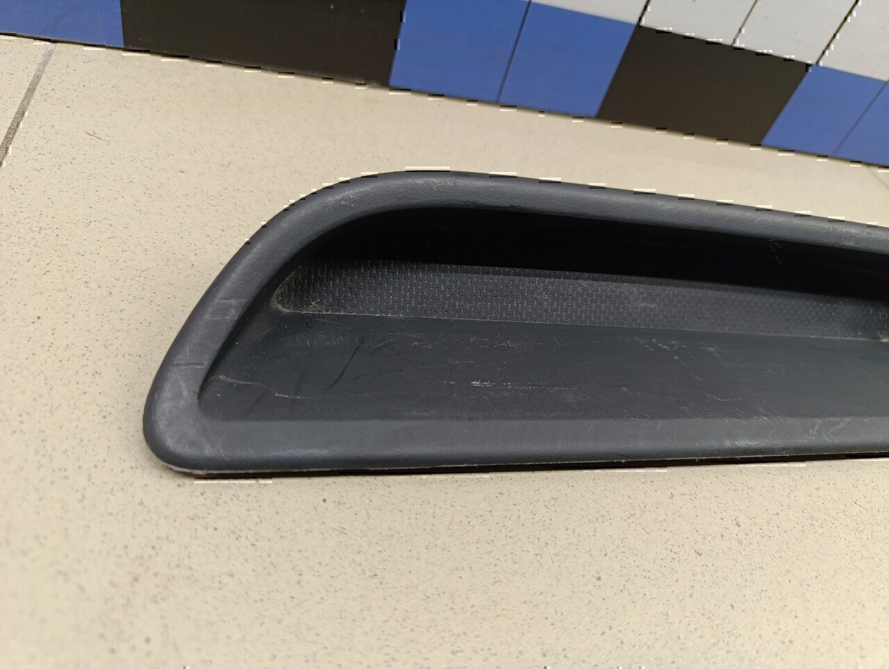 Накладка (кузов внутри) MITSUBISHI Outlander (GF) 2012>