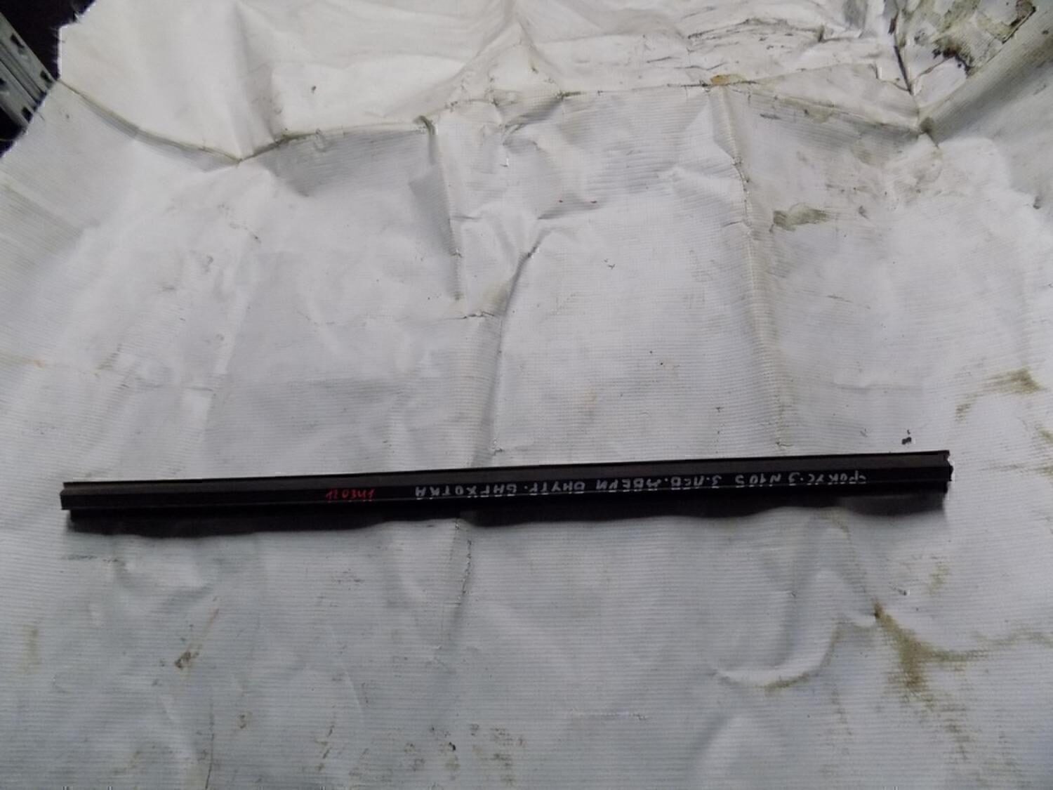 Накладка стекла заднего левого FORD Focus III 2011>