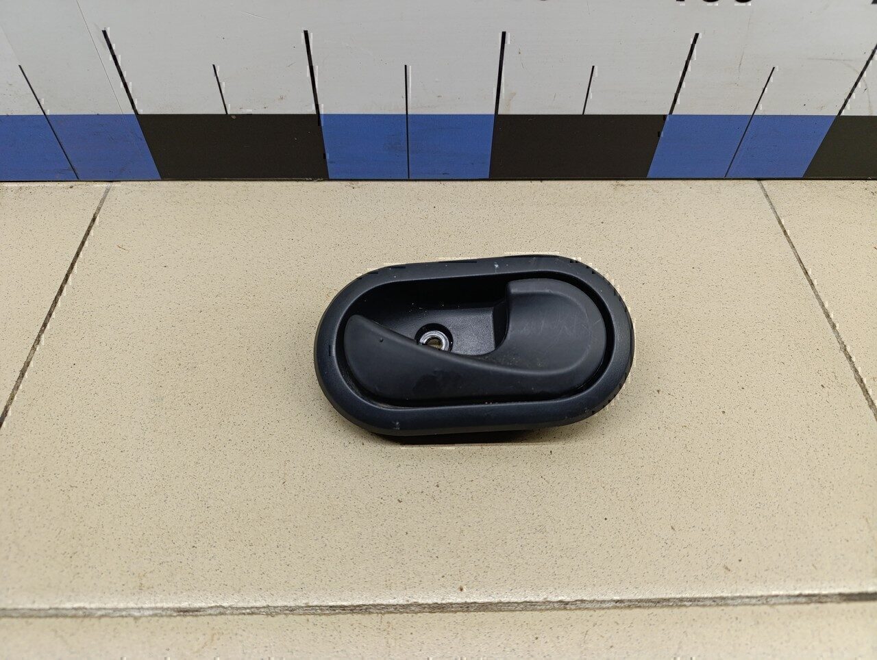 Ручка двери внутренняя правая RENAULT Duster 2012>