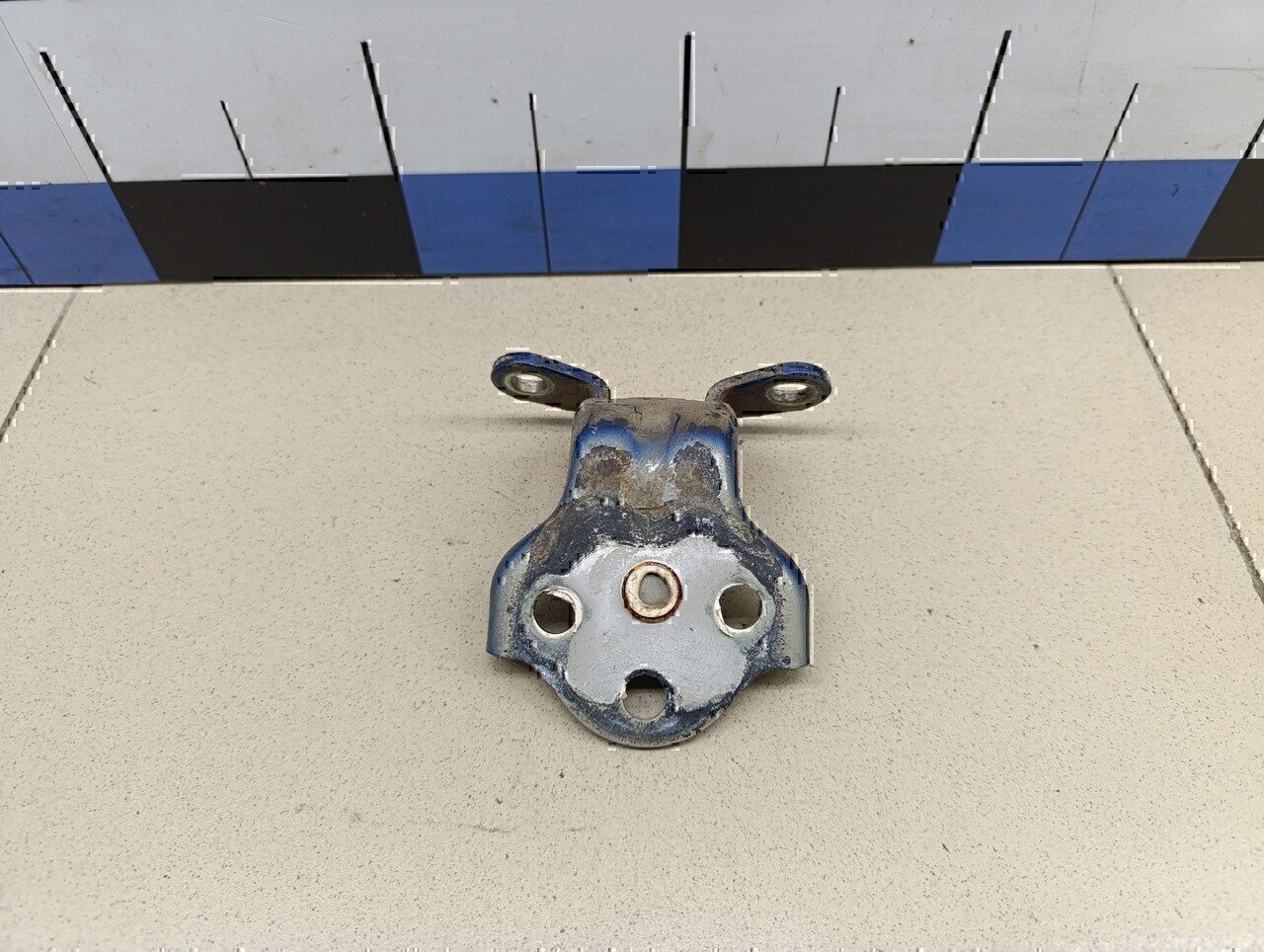 Петля двери передней Chevrolet Lacetti 2003-2013