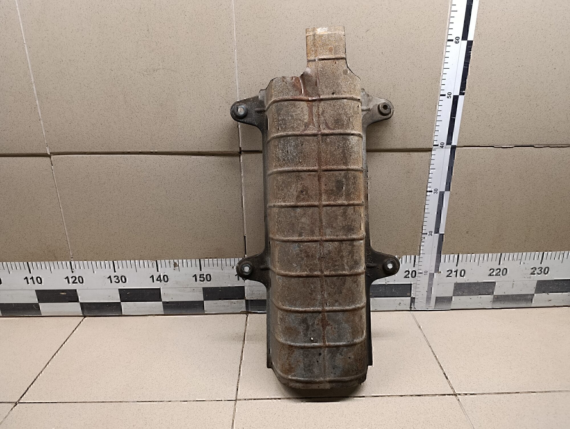 Экран тепловой VAZ Lada Granta 2011>