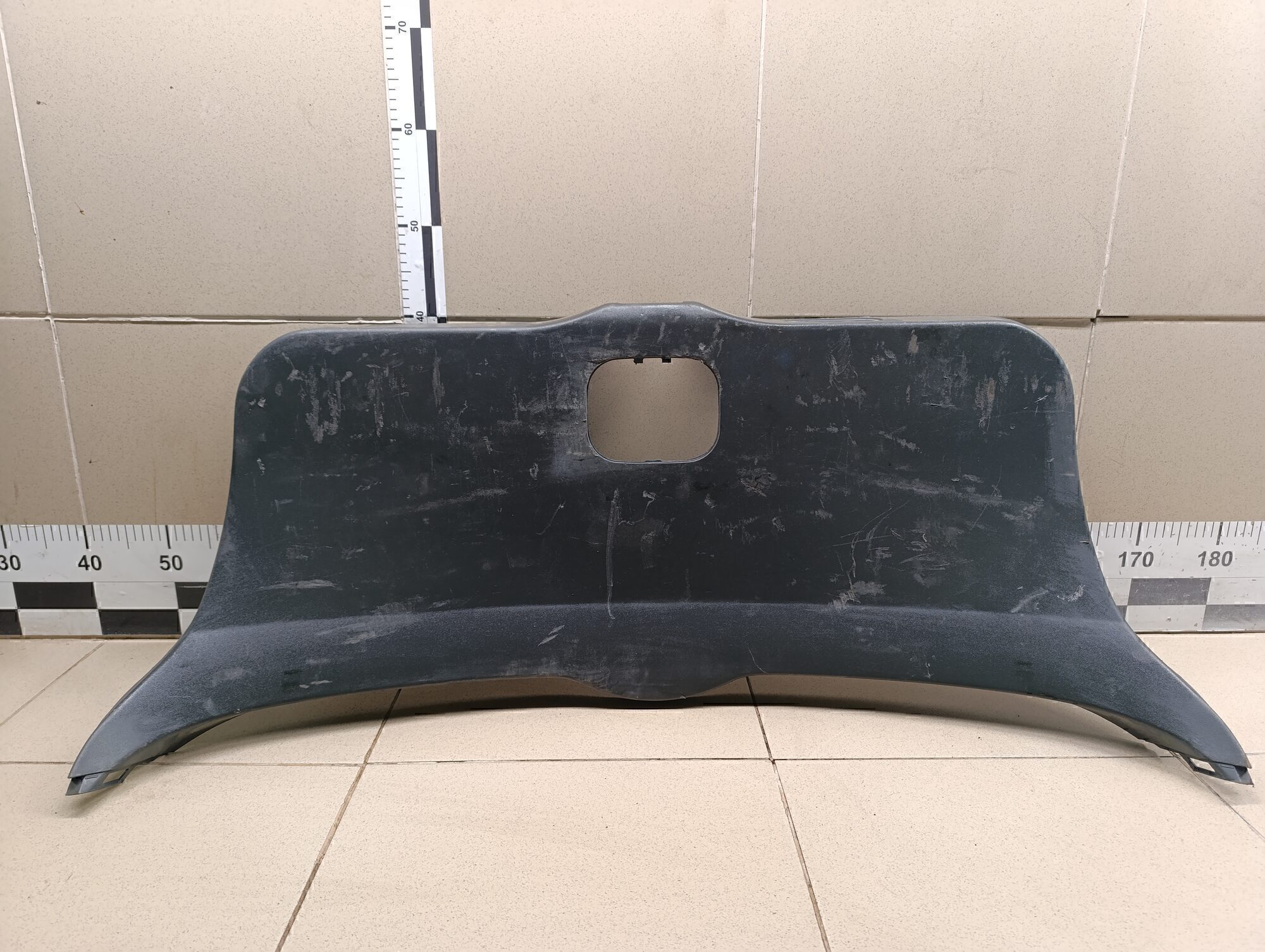 Обшивка двери багажника TOYOTA Auris (E15) 2006-2012