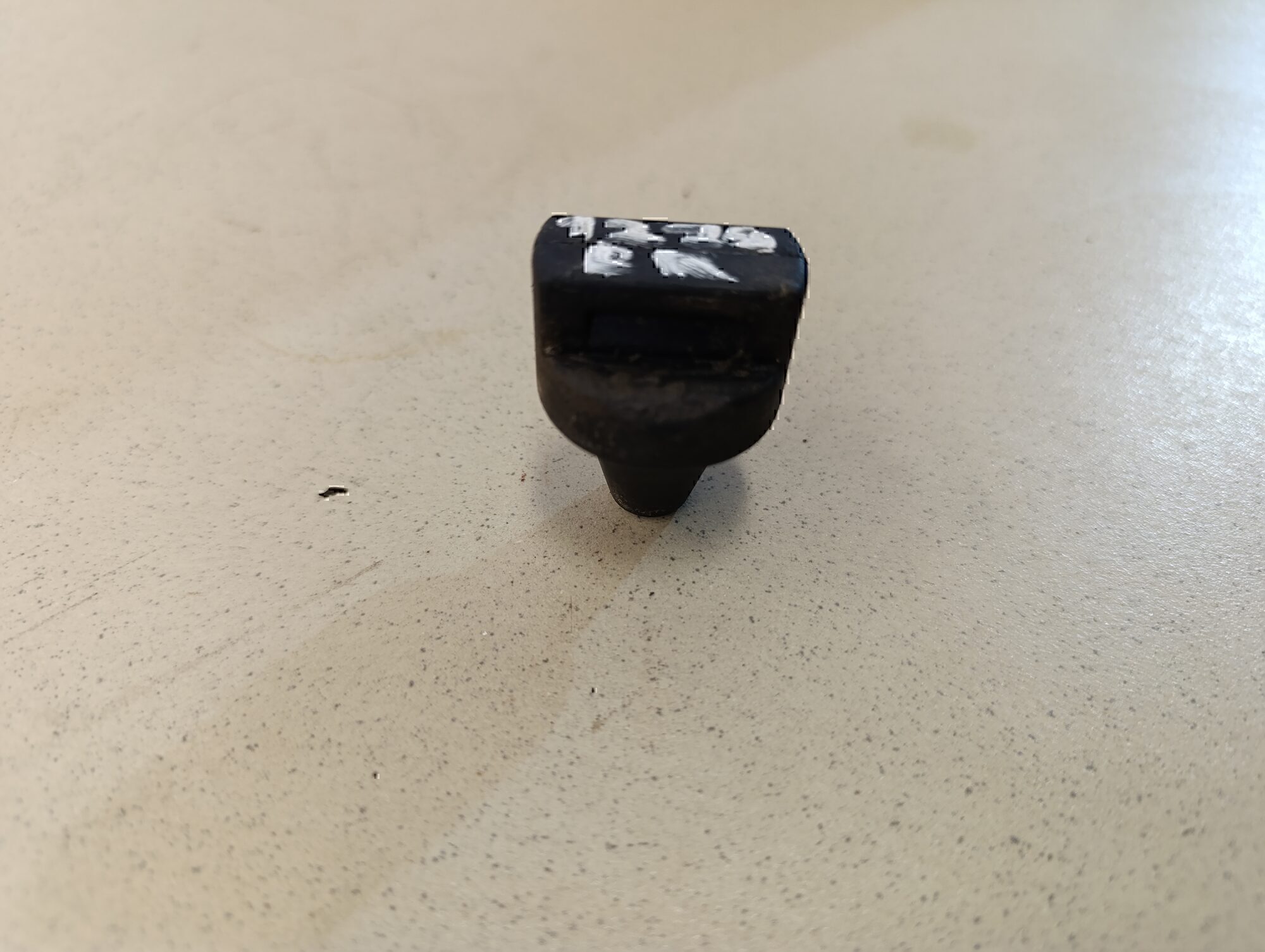 отбойник GEELY EMGRAND EC7 2011-2016