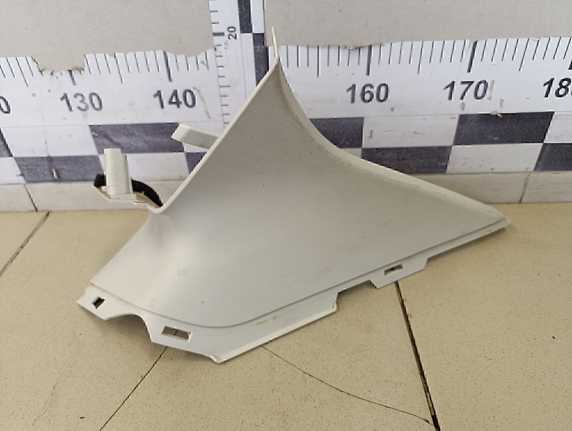 Обшивка стойки FORD Focus III 2011>