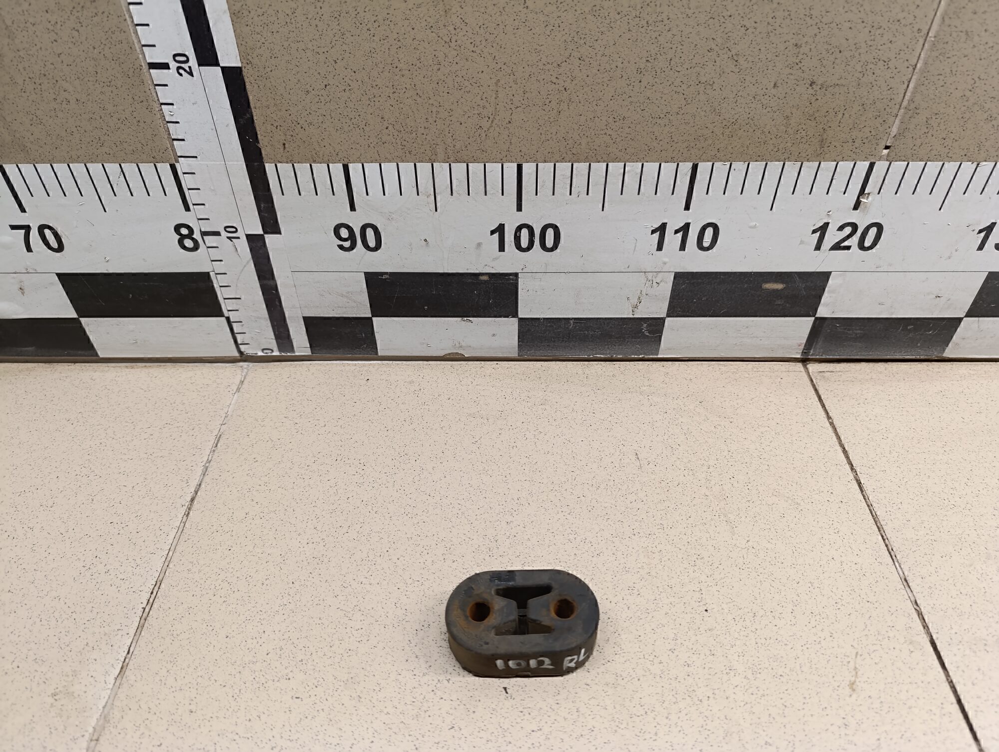 Резинка подвеса глушителя Chevrolet Aveo (T250) 2005-2011