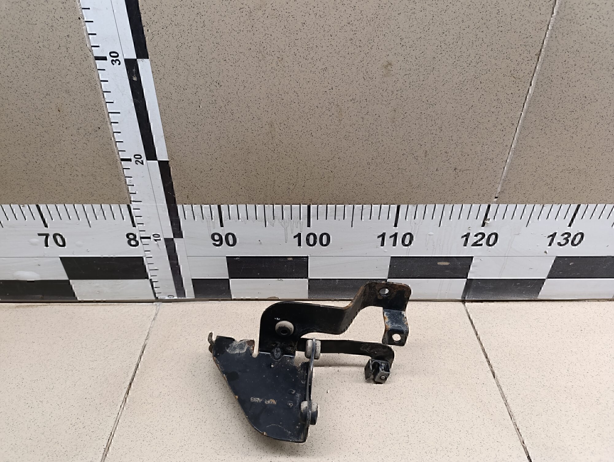 Кронштейн блока ABS (насос) HYUNDAI Solaris 2010-2017