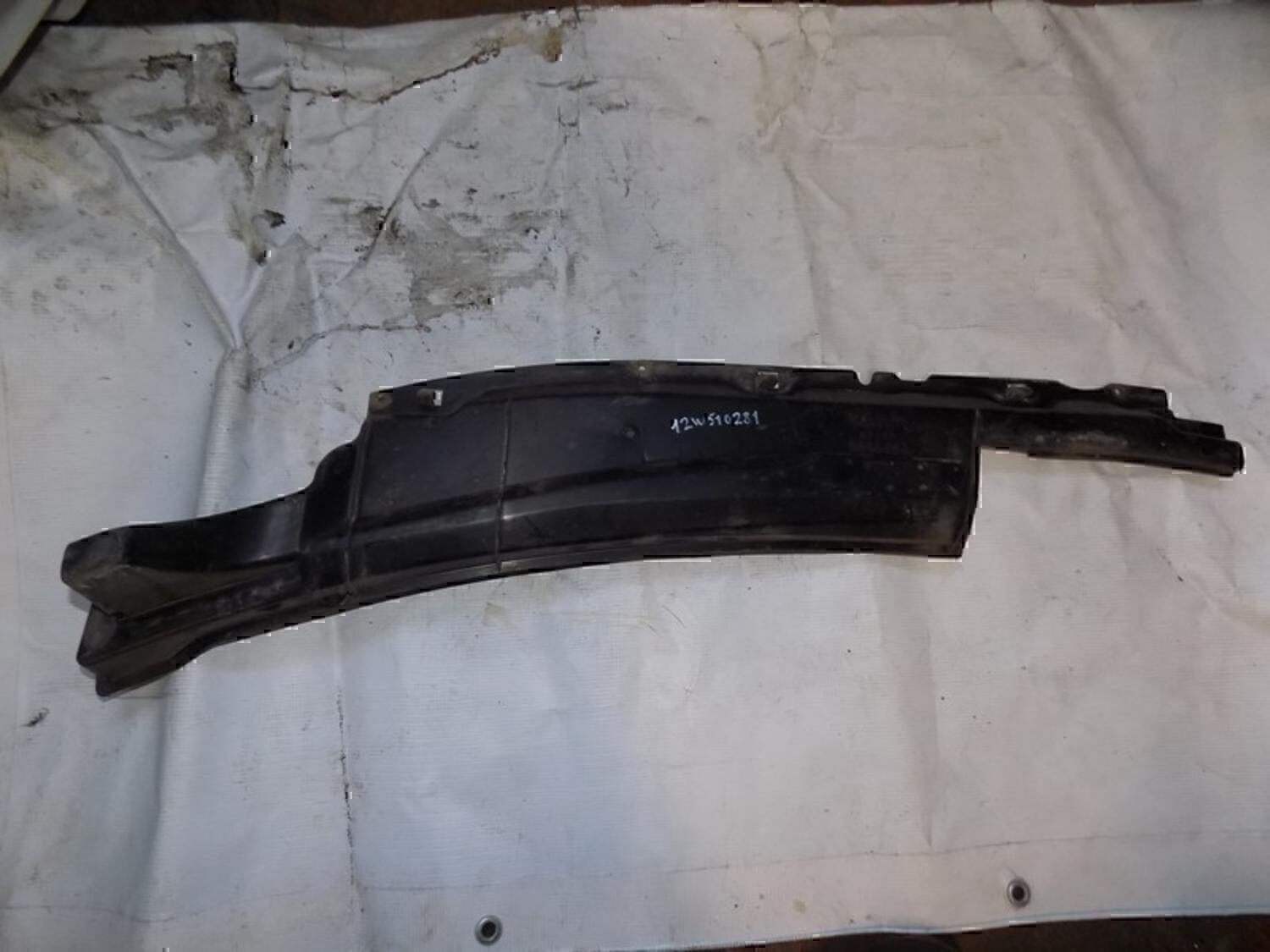 Решетка стеклооч. (планка под лобовое стекло) MAZDA Mazda 3 (BK) 2002-2009