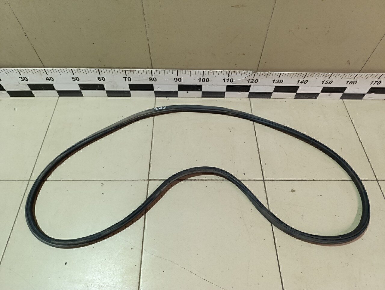 Уплотнитель стекла двери RENAULT Scenic 2003-2009