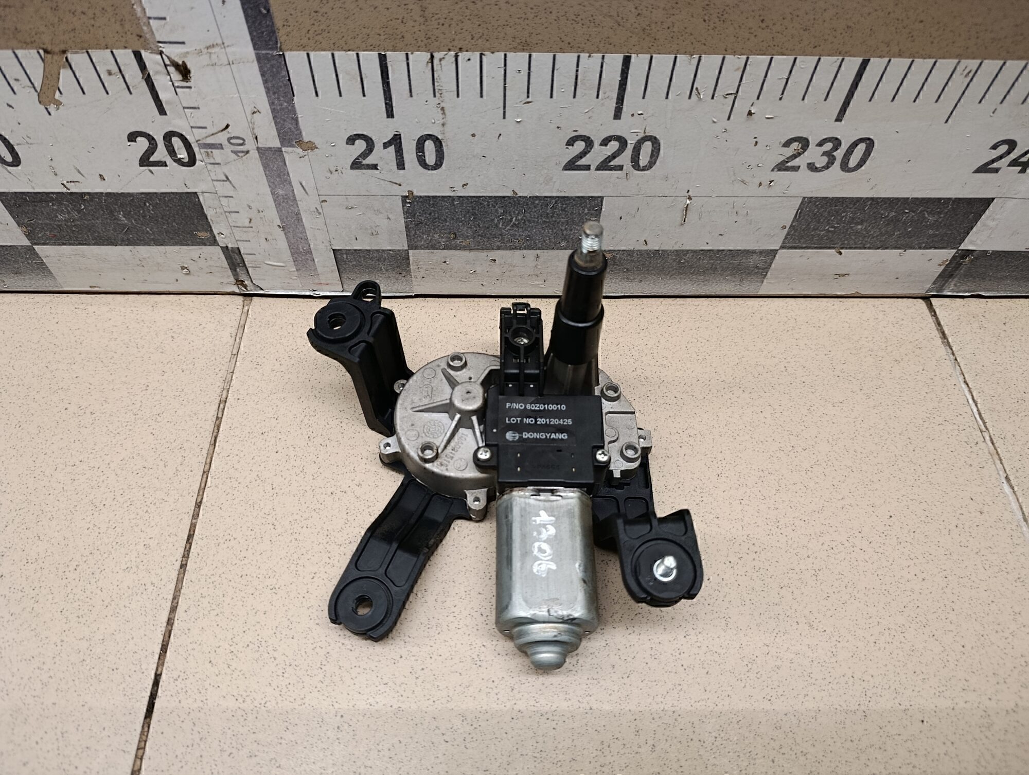 Моторчик стеклоочистителя задний Chevrolet Orlando 2011-2015