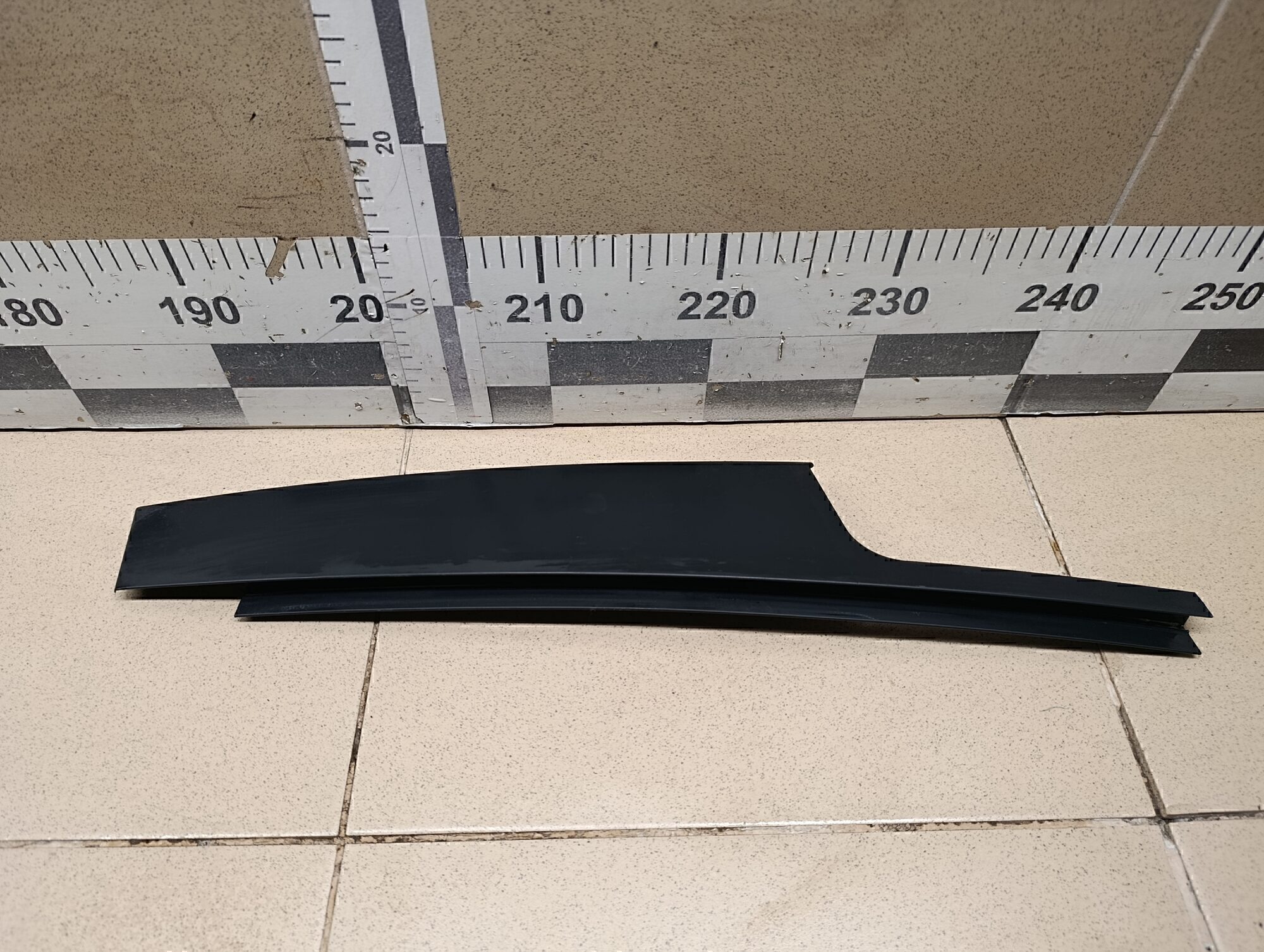 Накладка двери передней левой Chevrolet Orlando 2011-2015