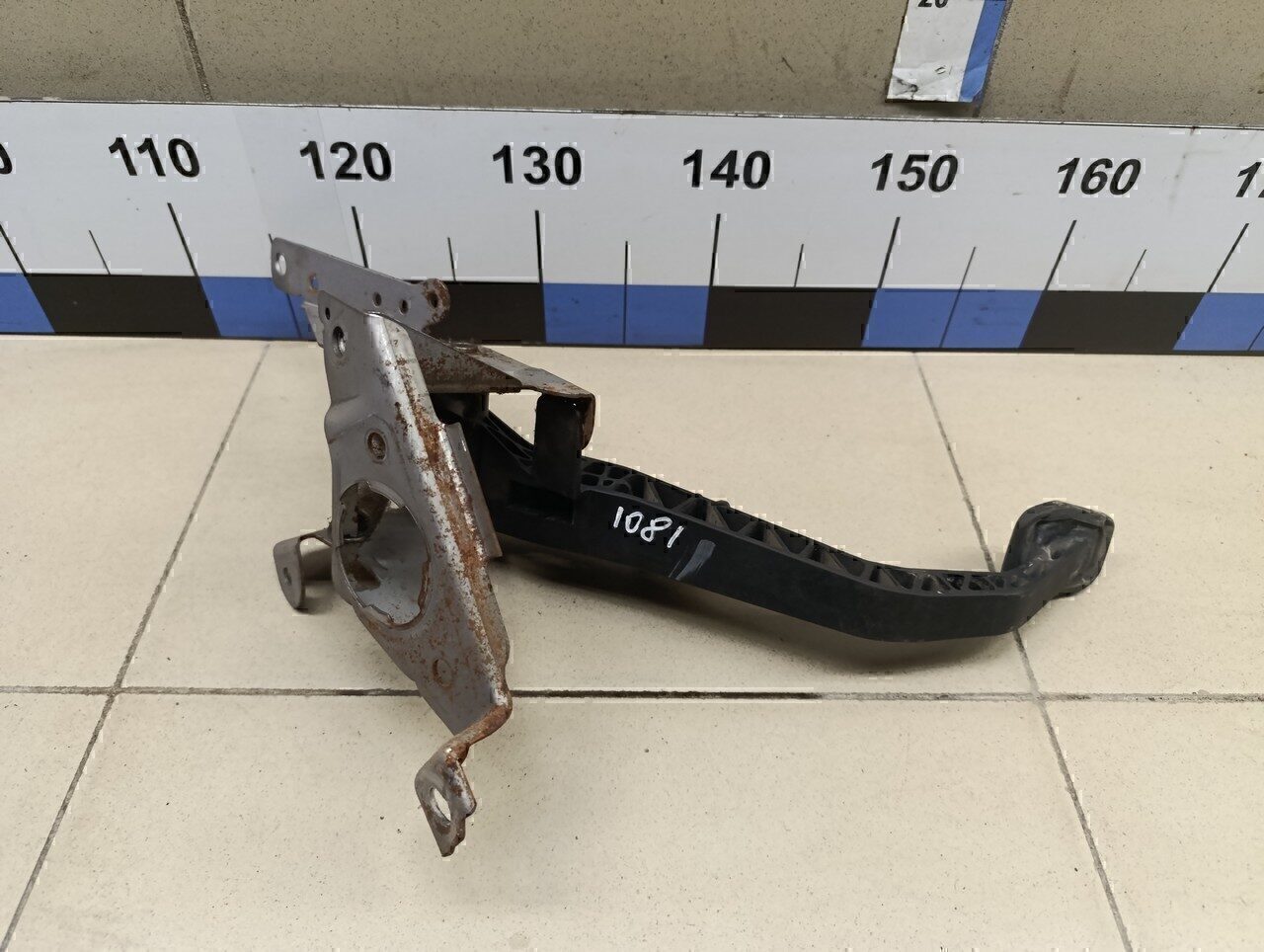 Педаль сцепления FORD Focus II 2005-2008