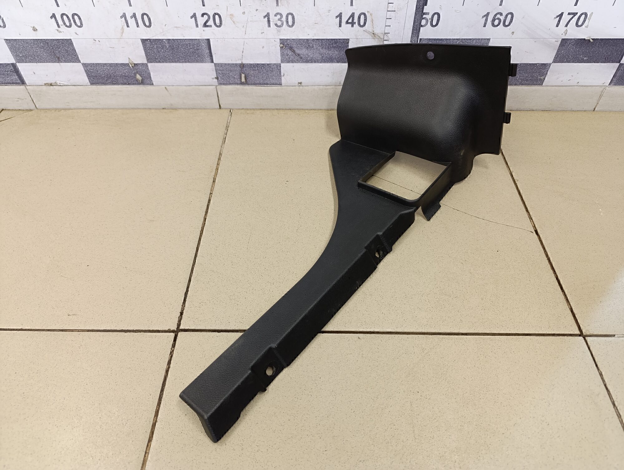 Накладка (кузов внутри) GEELY EMGRAND EC7 2011-2016