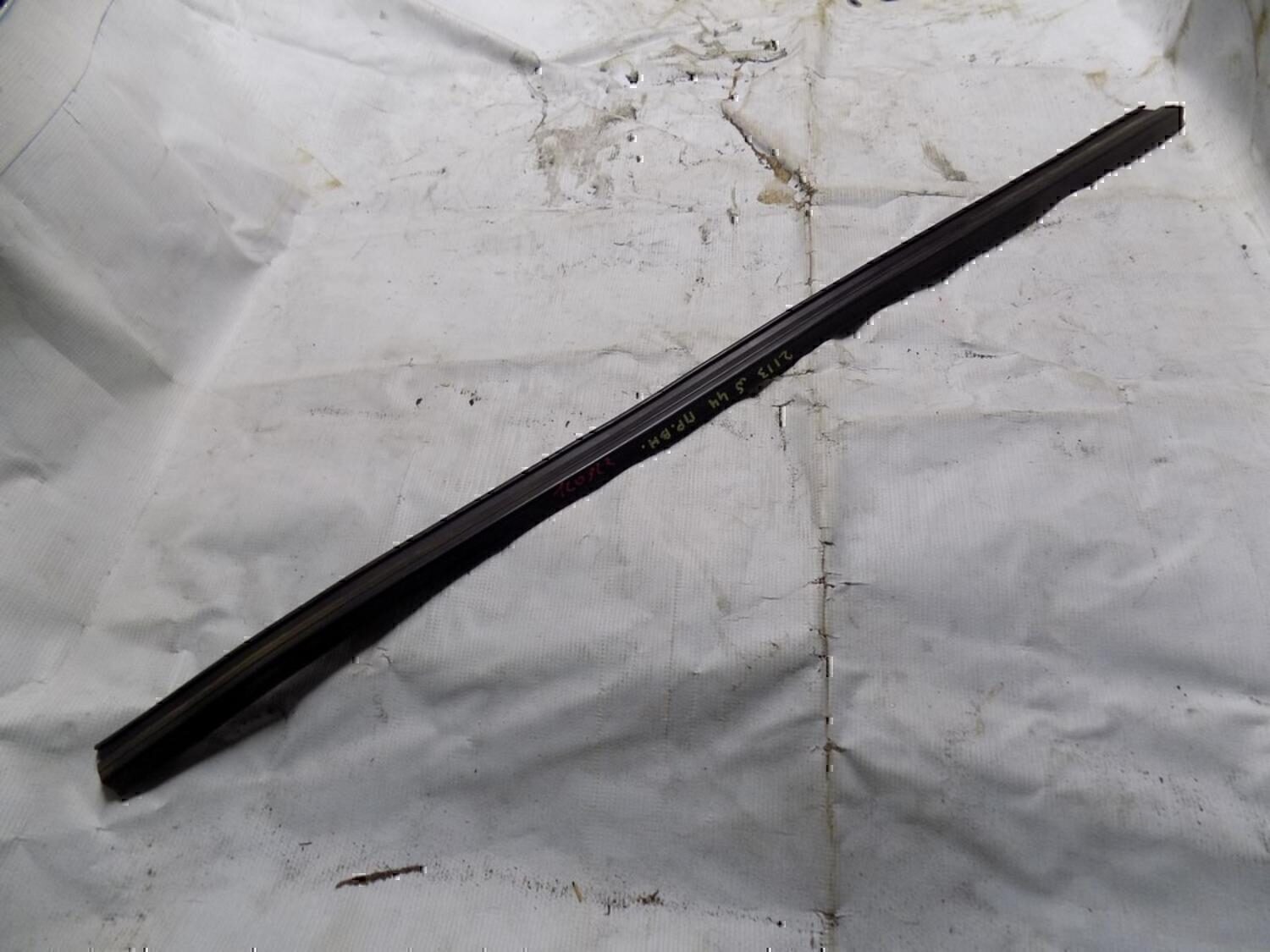 Уплотнитель (внутри) VAZ Lada 2108,09,99