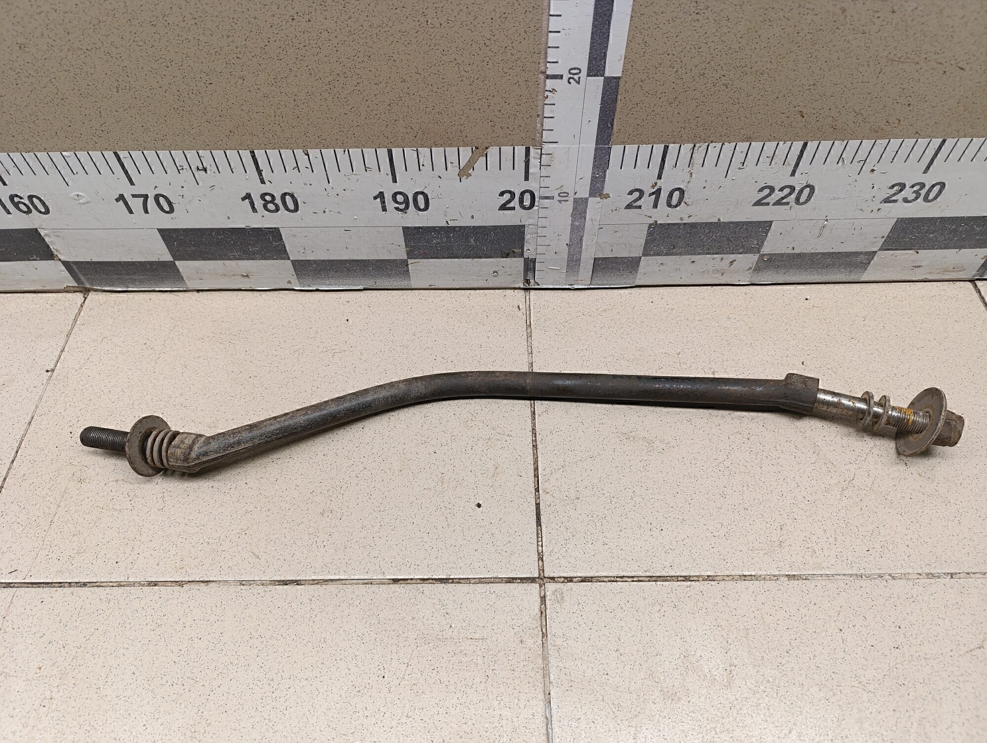 Растяжка рычага подвески VAZ Lada Granta 2011>