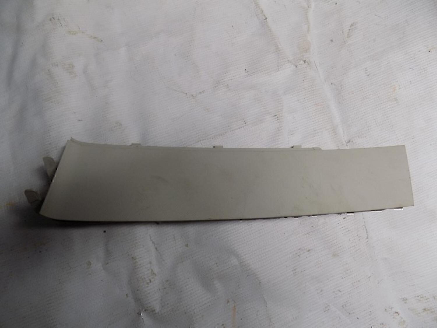 Обшивка стойки FORD Focus III 2011>