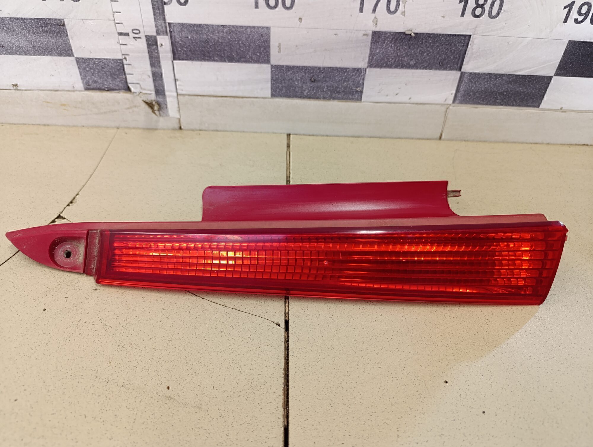 Фонарь задний левый CITROEN C4 2005-2011