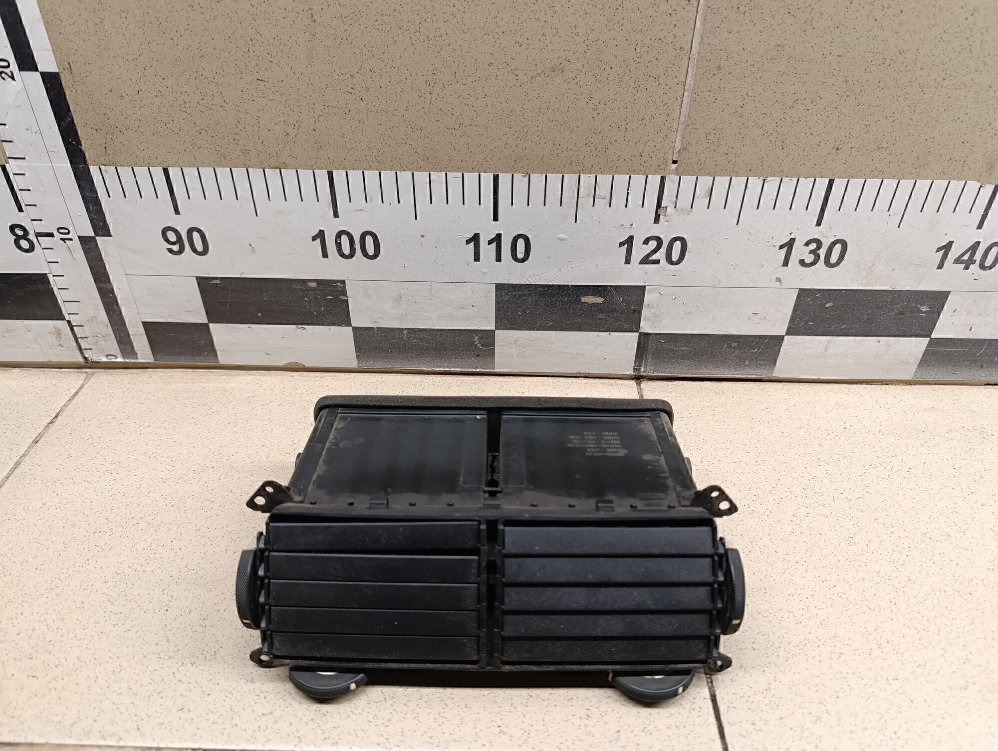 Дефлектор воздушный SUZUKI Grand Vitara 2006-2015