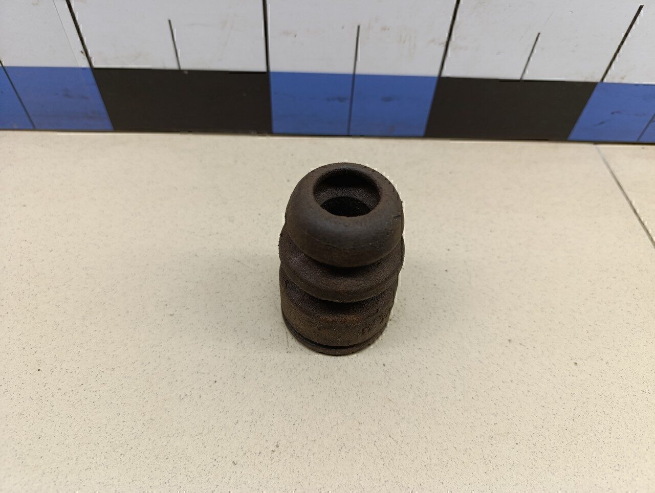 Отбойник заднего амортизатора HYUNDAI Elantra 2000-2005