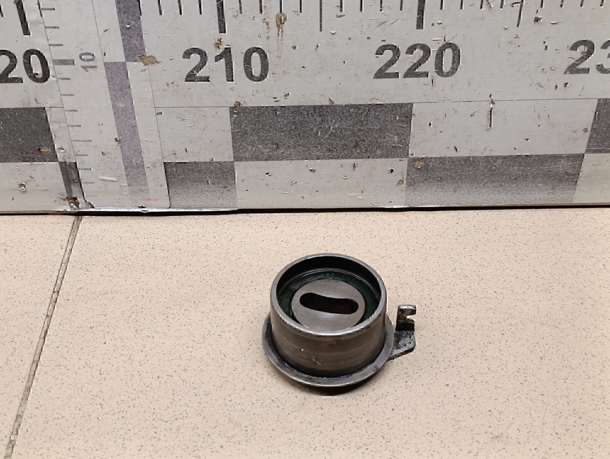 Ролик-натяжитель ремня ГРМ MITSUBISHI Carisma (DA) 1999-2003