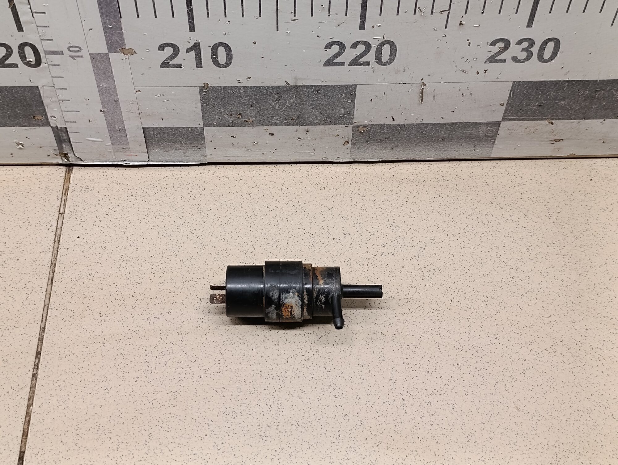 Насос омывателя MITSUBISHI Space Star 1998-2004